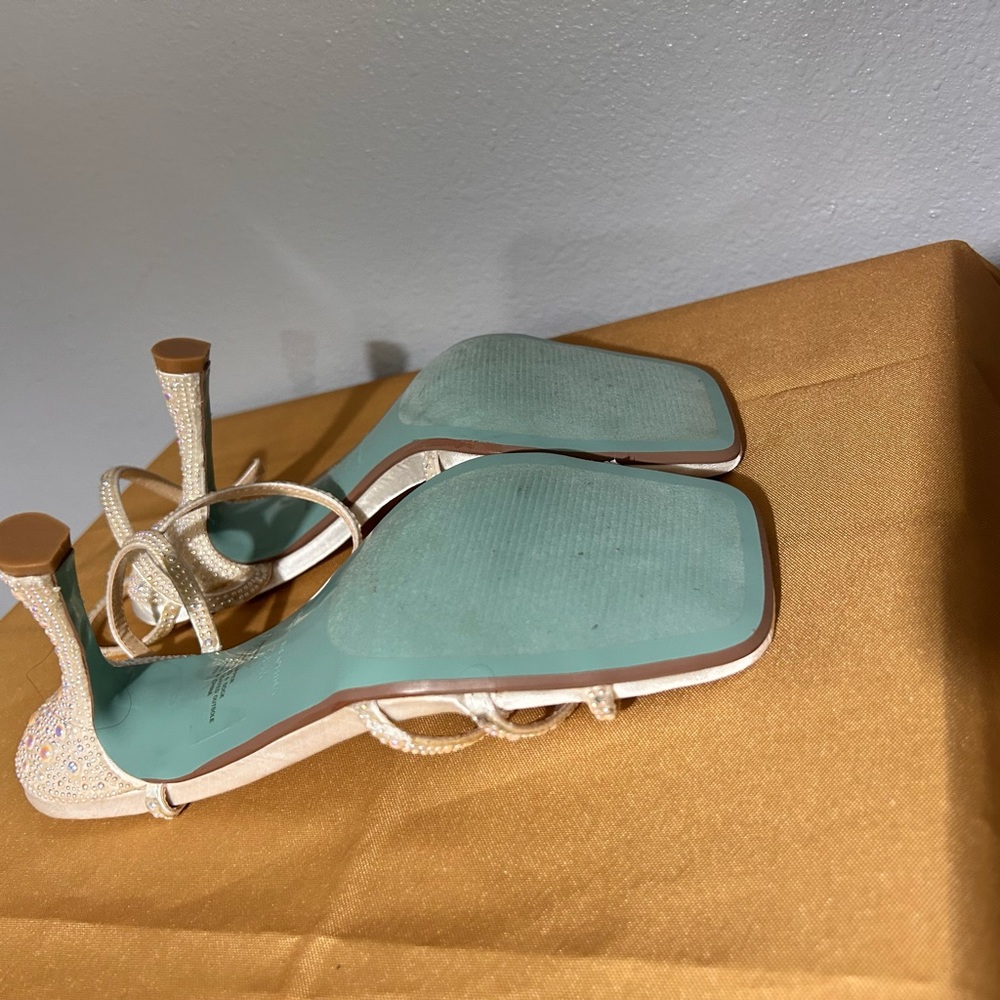 Betsey Johnson Strappy Gold Heels • Size 7.5 (true to size) - Picture 15 of 15